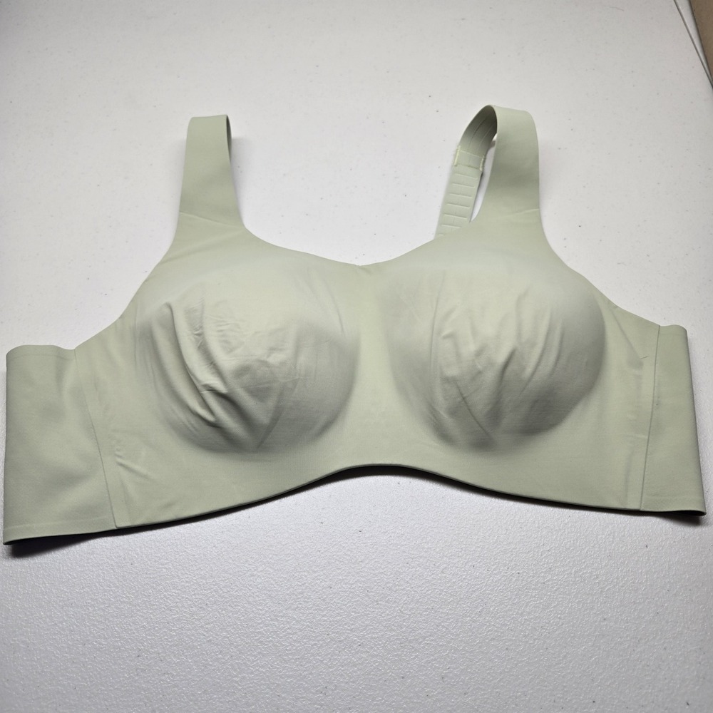Knix Women Bra 8 Light Green T Shirt Wireless Smooth Adjustable Straps